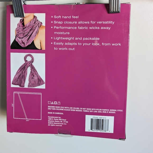 Champion Lightweight Snap Scarf - Picture 3 of 3